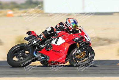 media/Jan-13-2024-SoCal Trackdays (Sat) [[9c032fe5aa]]/Turn 16 Set 2 (1120am)/